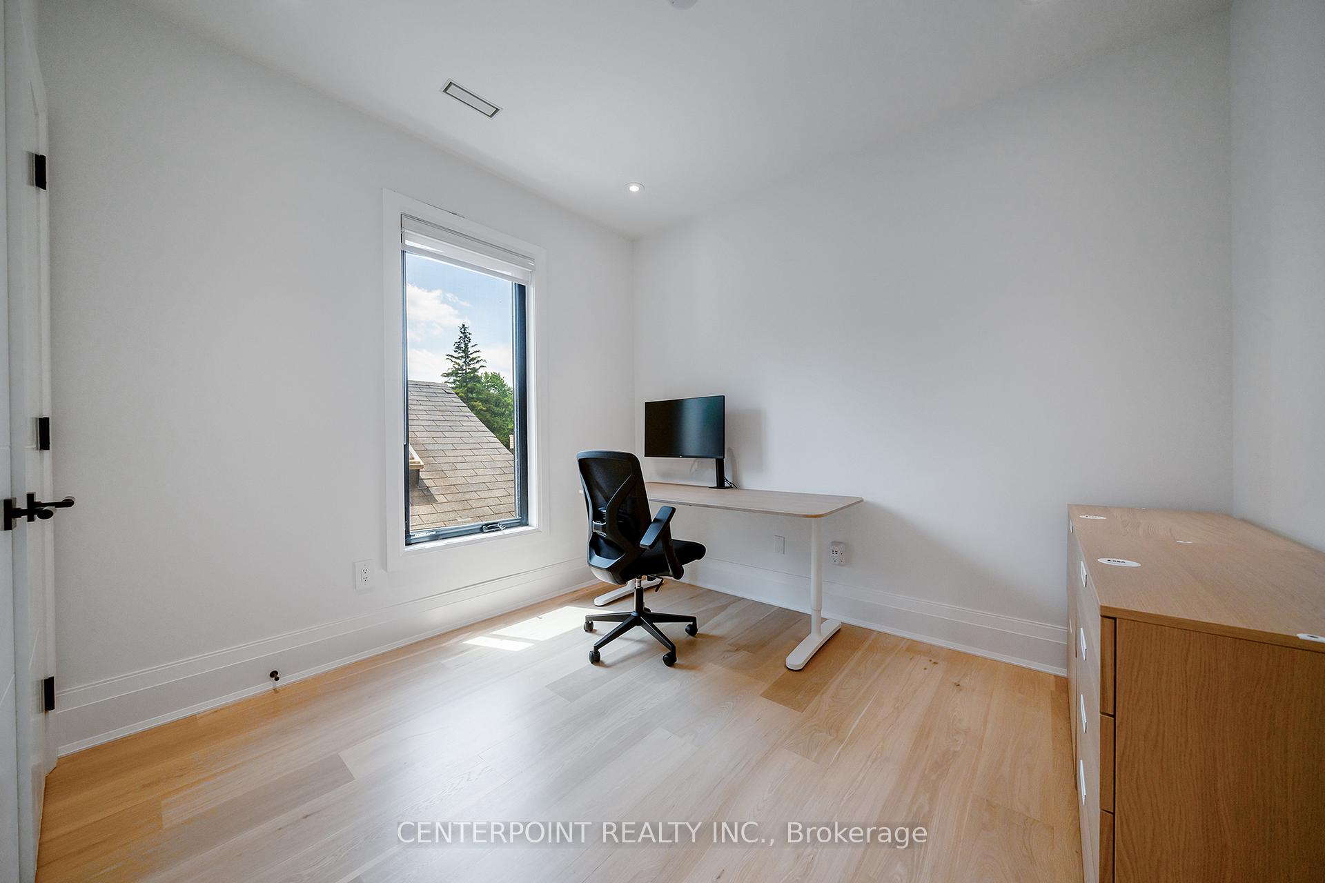 Photo 32 of 30 Gilgorm Road, Toronto, Forest Hill North — HOMEH