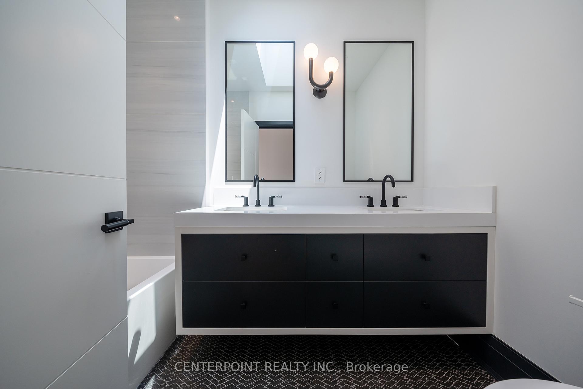 Photo 33 of 30 Gilgorm Road, Toronto, Forest Hill North — HOMEH