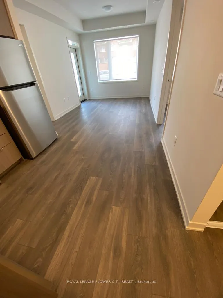 Photo 13 of Unit 113, 58 Sky Harbour Drive, Brampton, Bram West — HOMEH