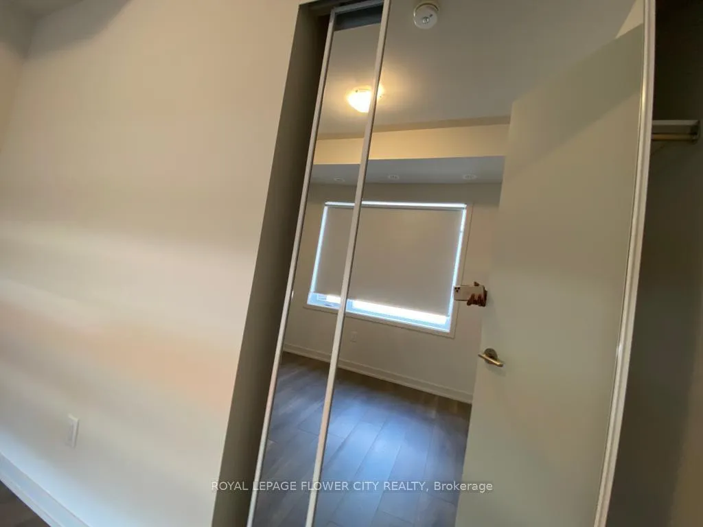 Photo 16 of Unit 113, 58 Sky Harbour Drive, Brampton, Bram West — HOMEH