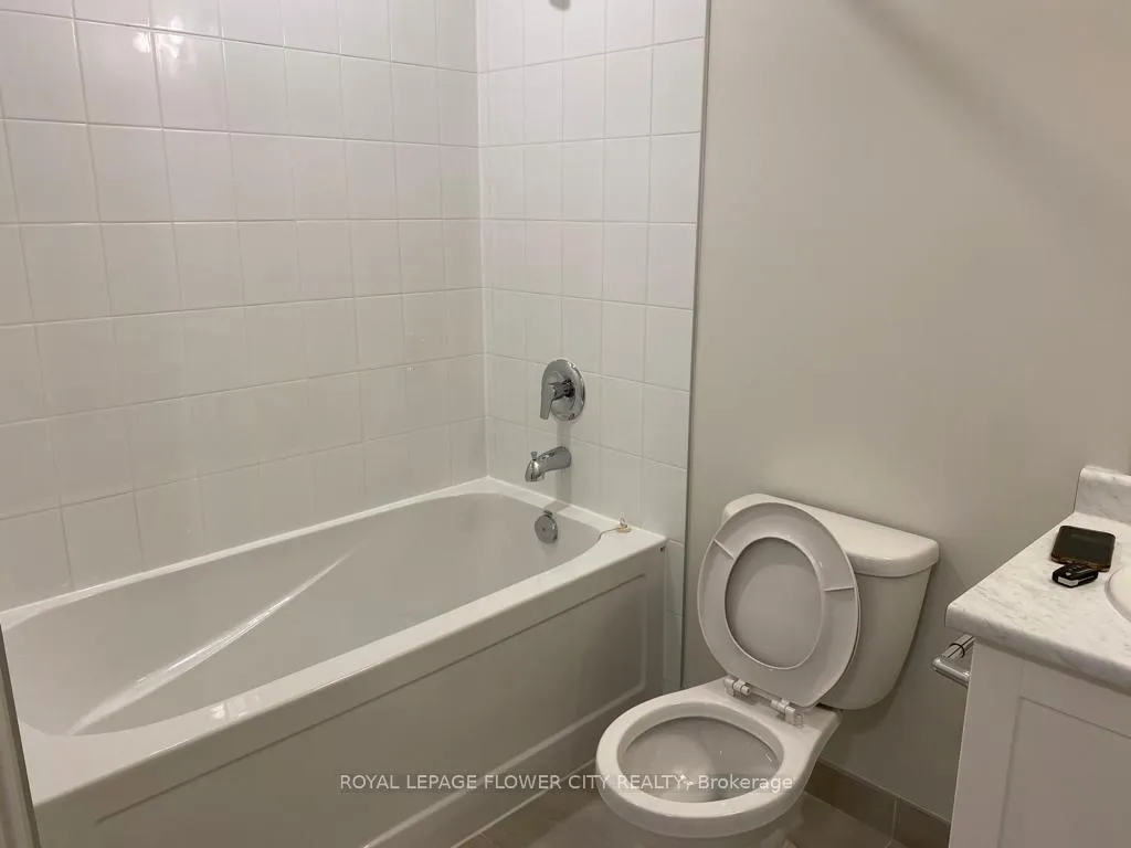 Photo 23 of Unit 113, 58 Sky Harbour Drive, Brampton, Bram West — HOMEH