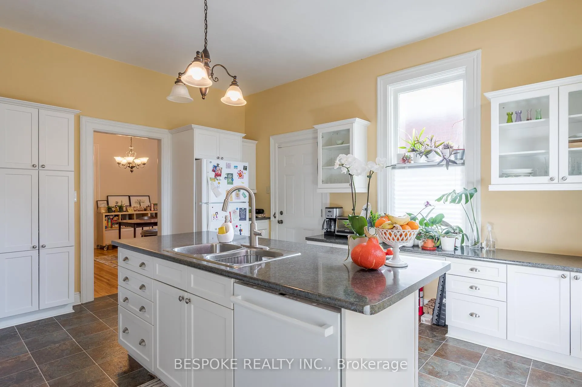 Photo 10 of 181 Stewart Street, Peterborough, Town Ward 3 — HOMEH