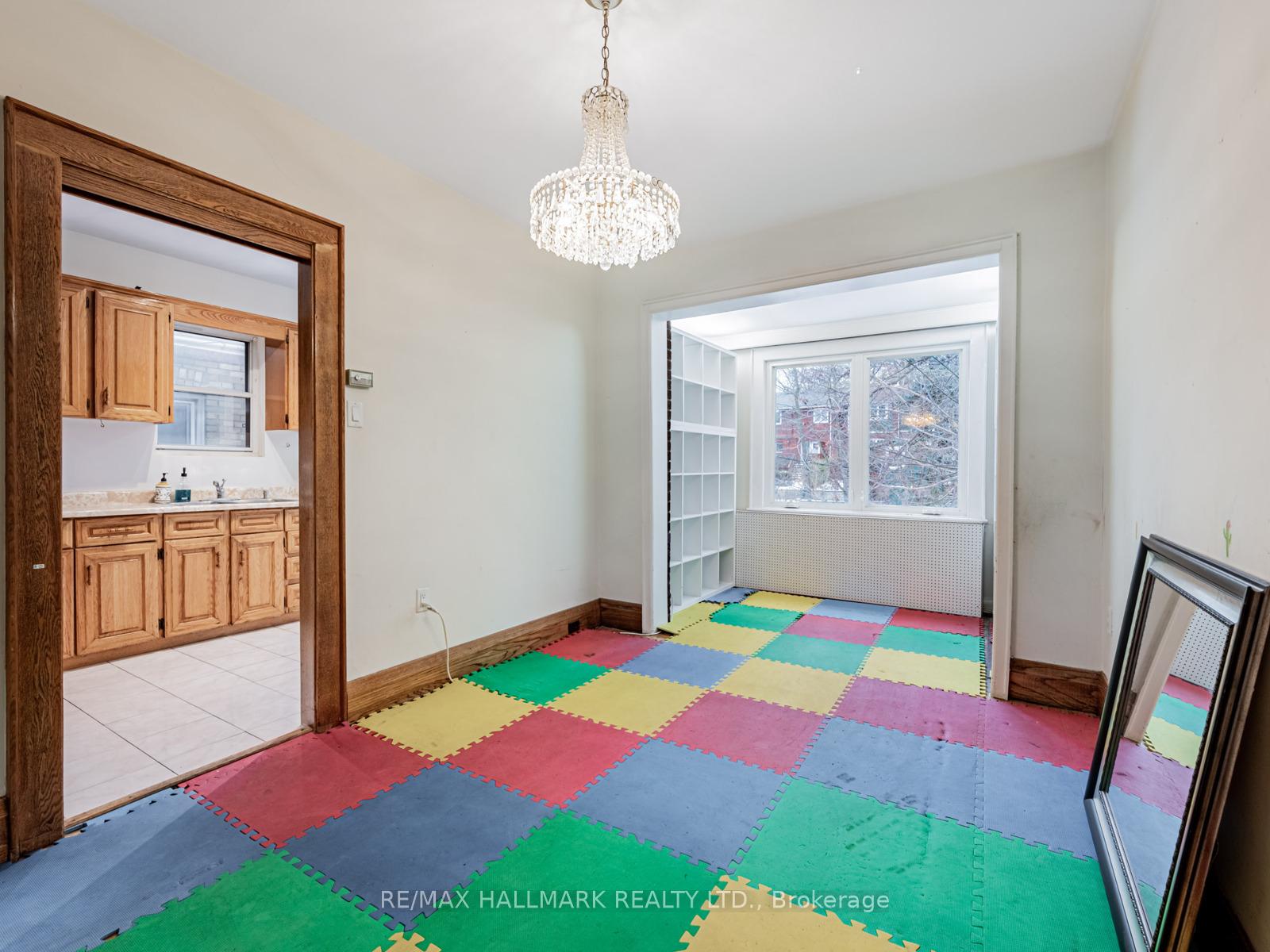 Photo 17 of 538 Strathmore Boulevard, Toronto, Danforth — HOMEH