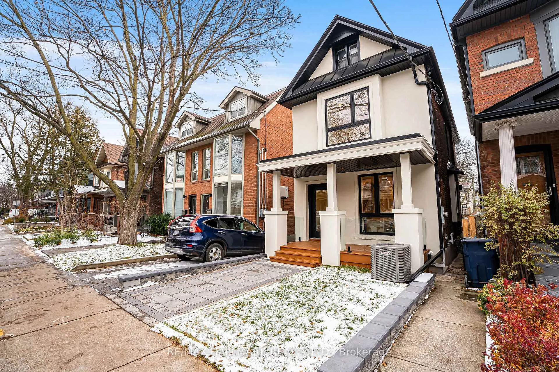 Front of 47 Harcourt Avenue