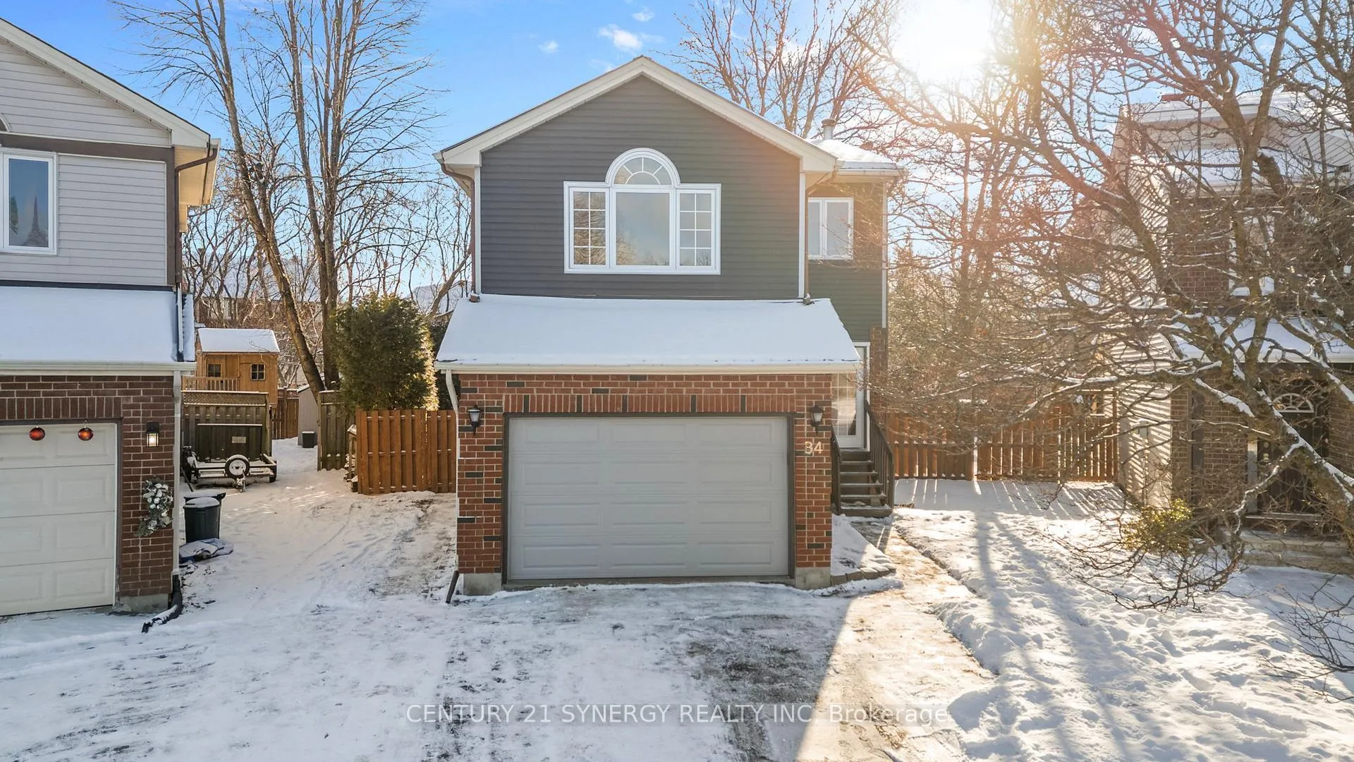 Photo 1 of 34 Rosegarden Crescent, Ottawa, Hunt Club Park/Greenboro — HOMEH