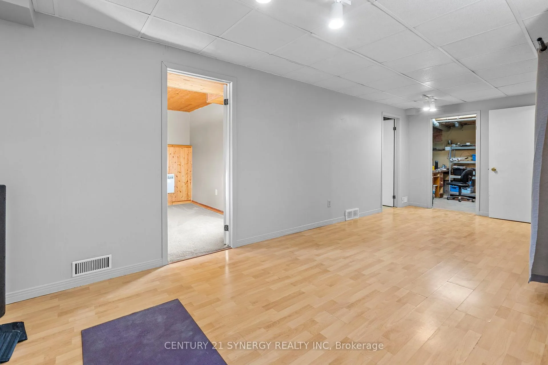 Photo 33 of 34 Rosegarden Crescent, Ottawa, Hunt Club Park/Greenboro — HOMEH