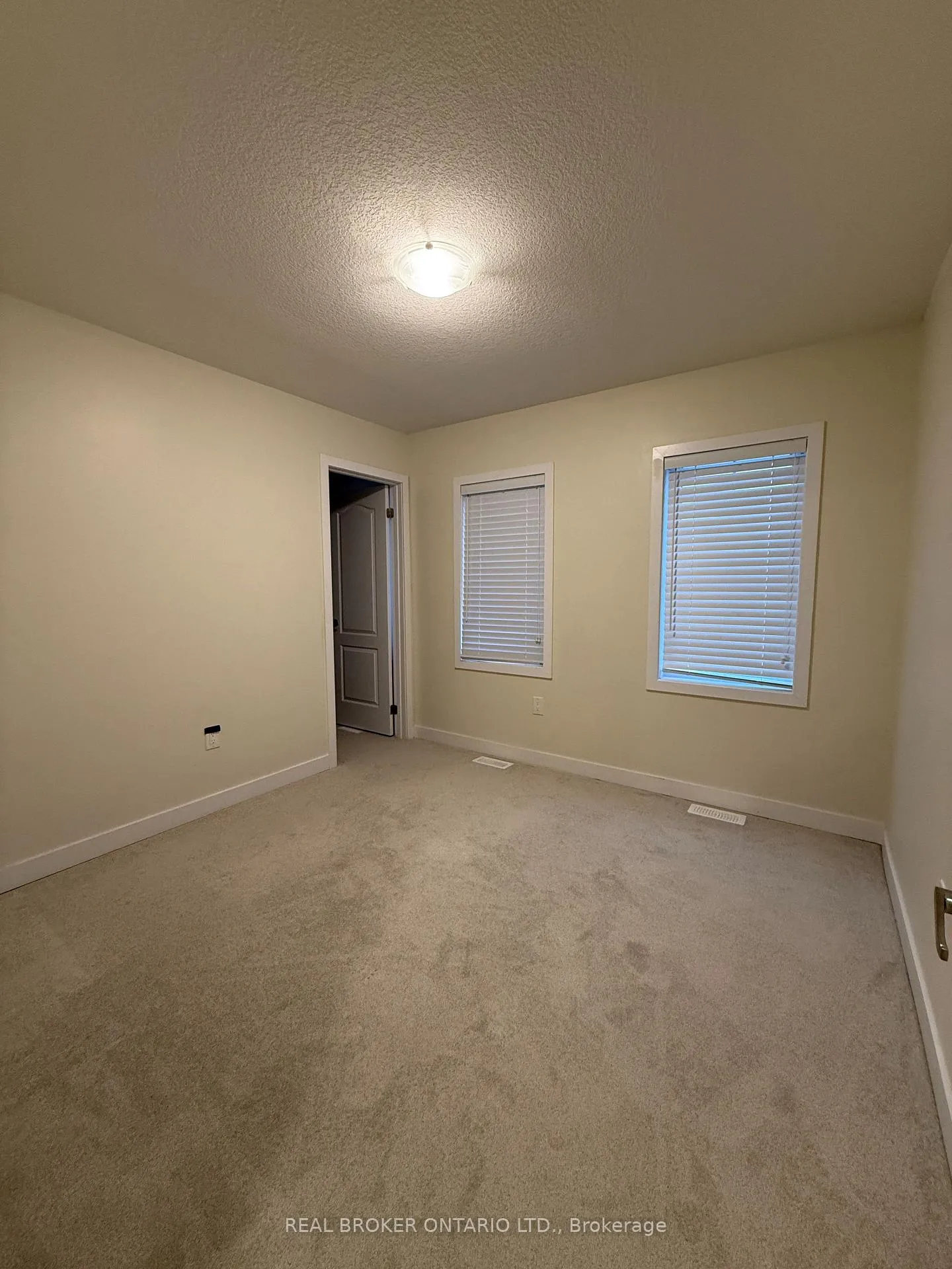 Photo 23 of 90 Sunflower Crescent, Thorold, Hurricane/Merrittville — HOMEH