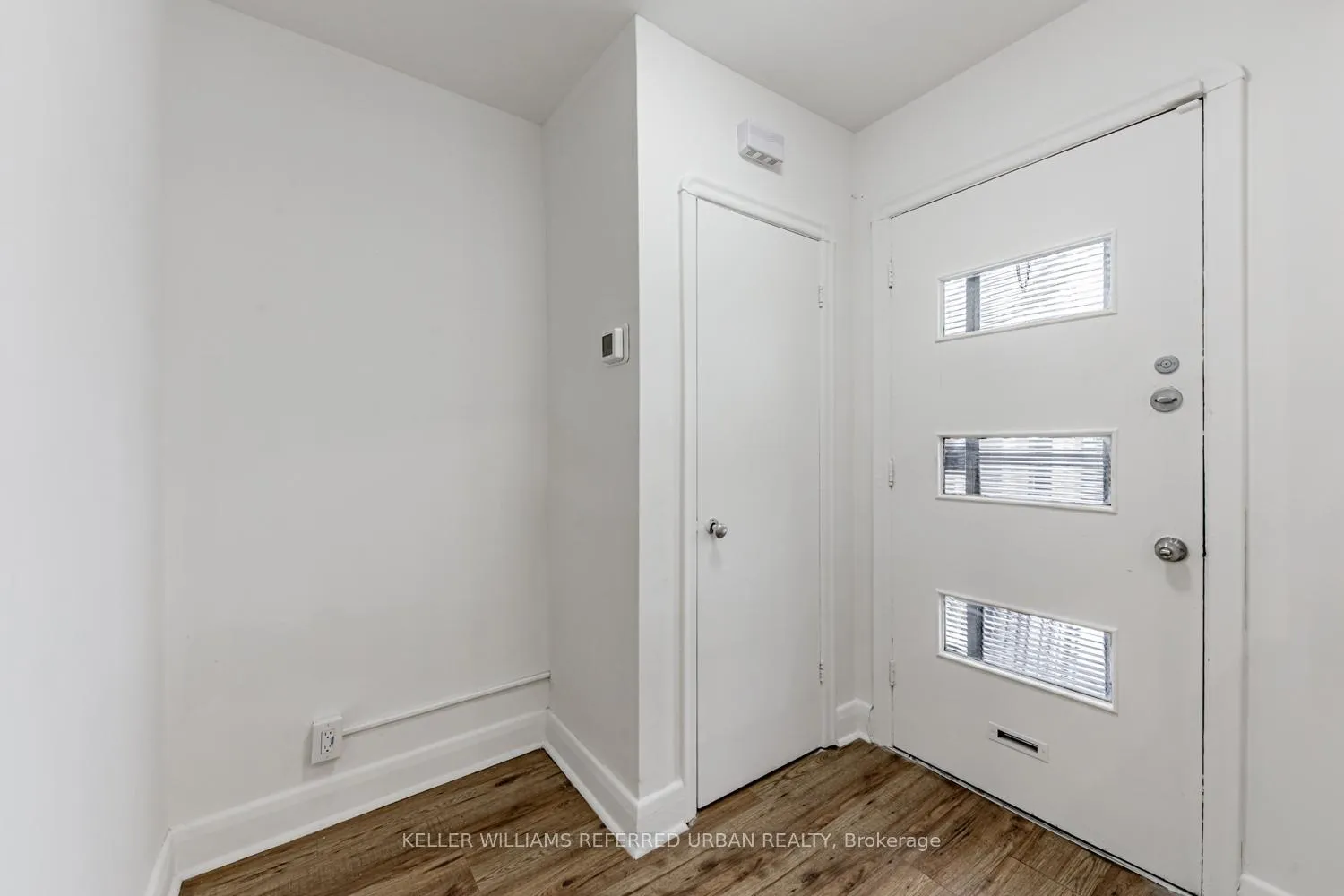 Photo 5 of 93 Glen Rush Boulevard, Toronto, Bedford Park-Nortown — HOMEH