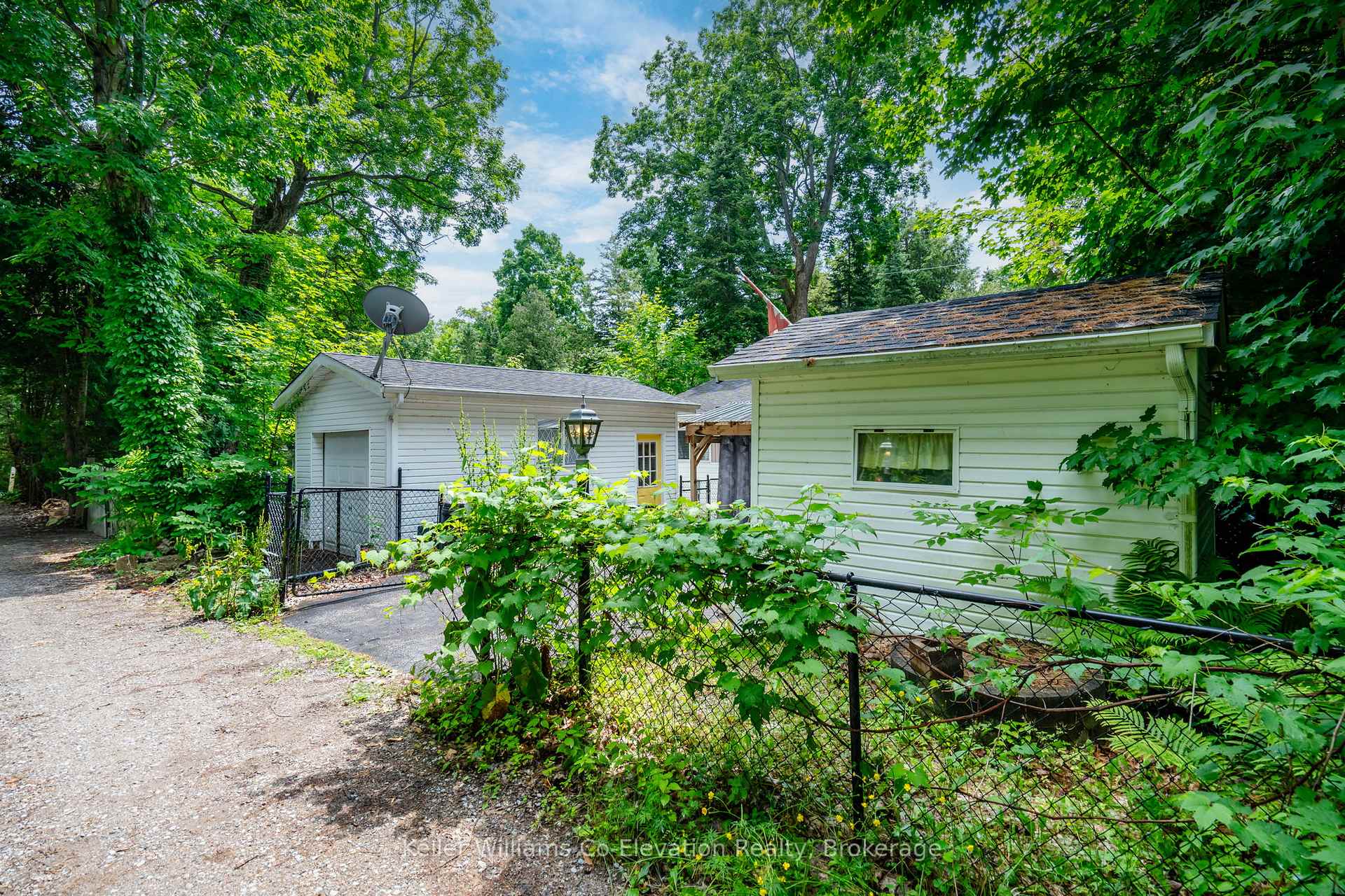 Photo 20 of 137 Oliver Drive, Tiny, Rural Tiny — HOMEH