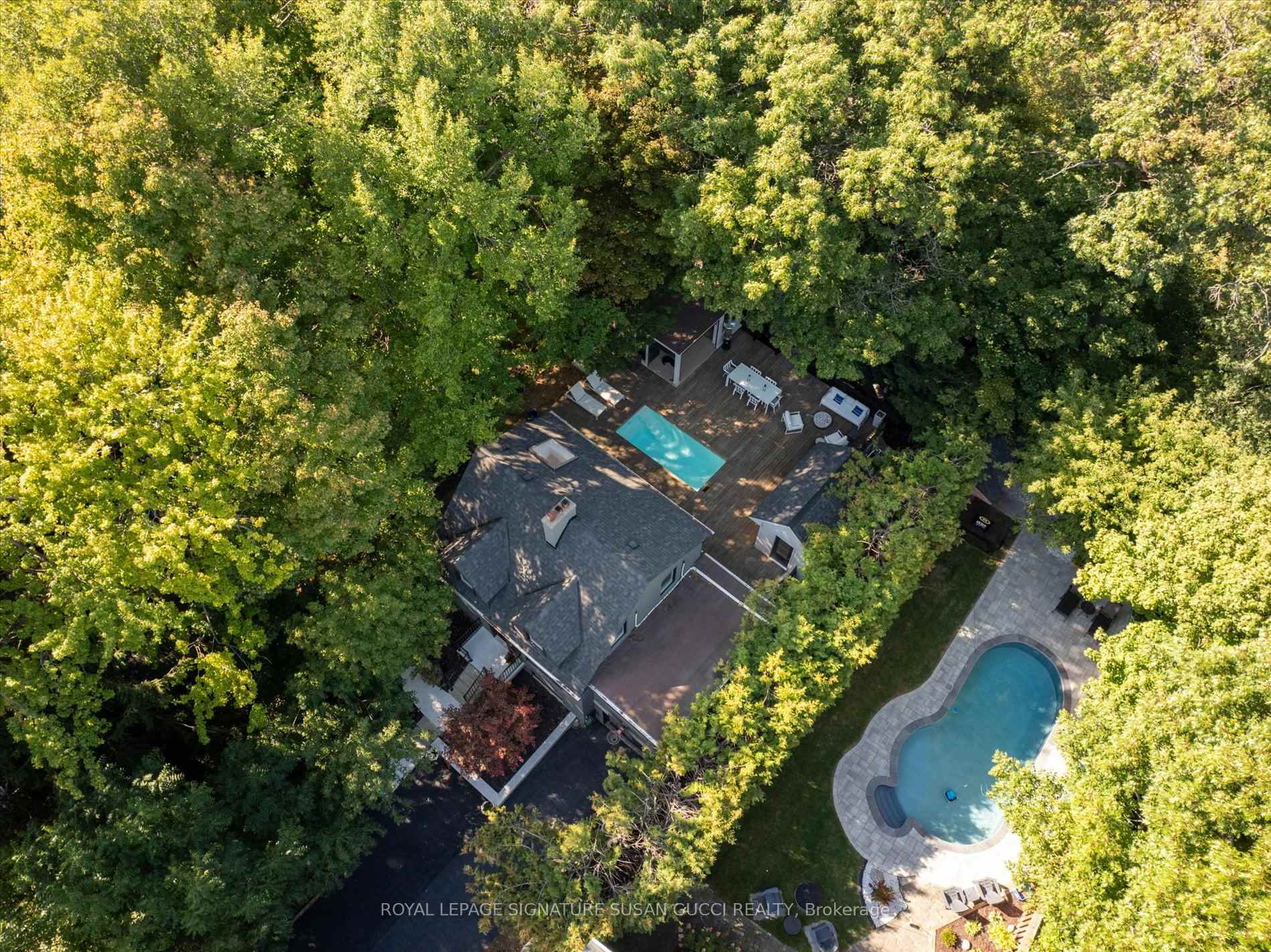 Photo 5 of 34 Glenwood Crescent, Toronto, O'Connor-Parkview — HOMEH