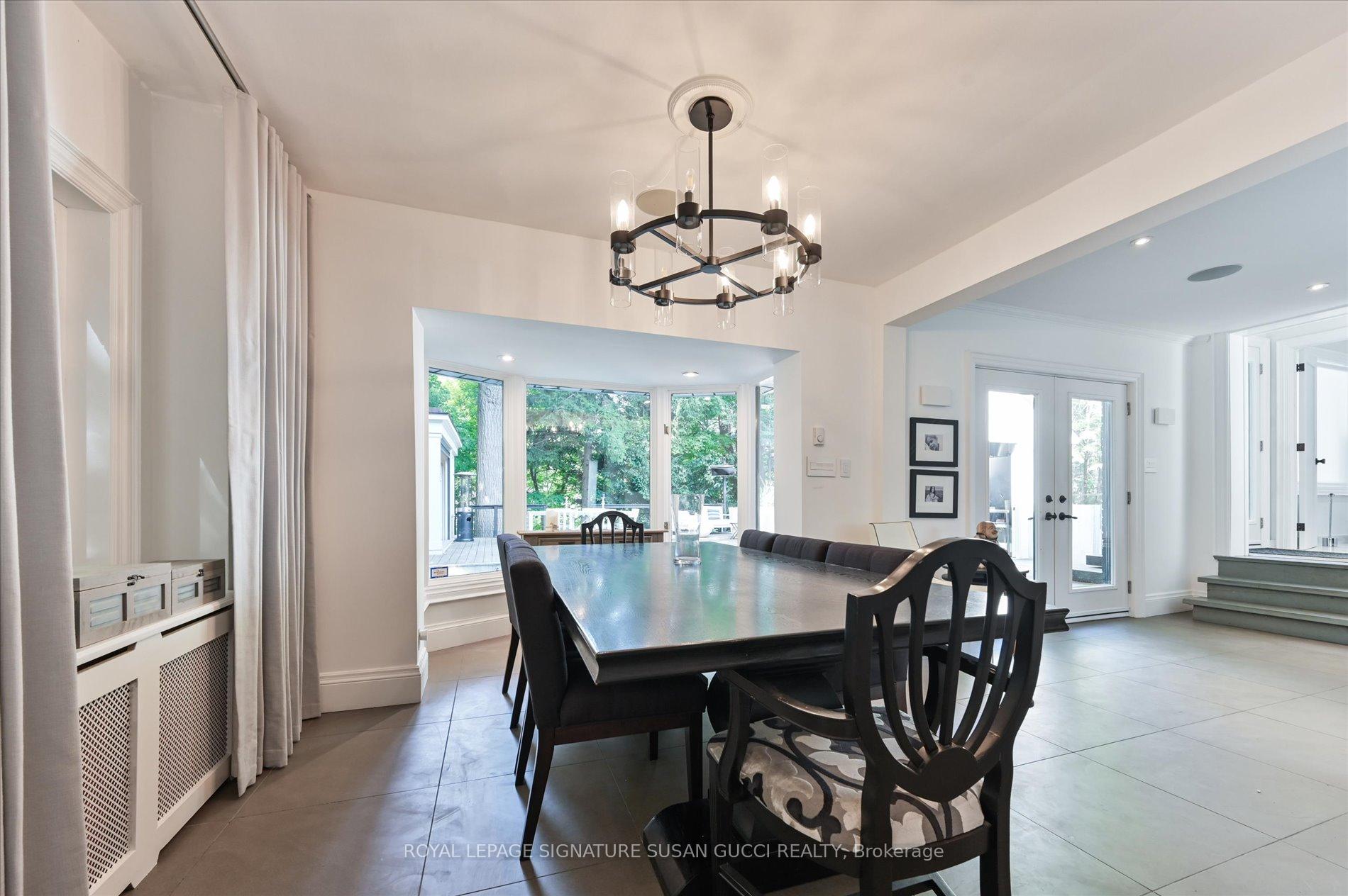 Photo 13 of 34 Glenwood Crescent, Toronto, O'Connor-Parkview — HOMEH