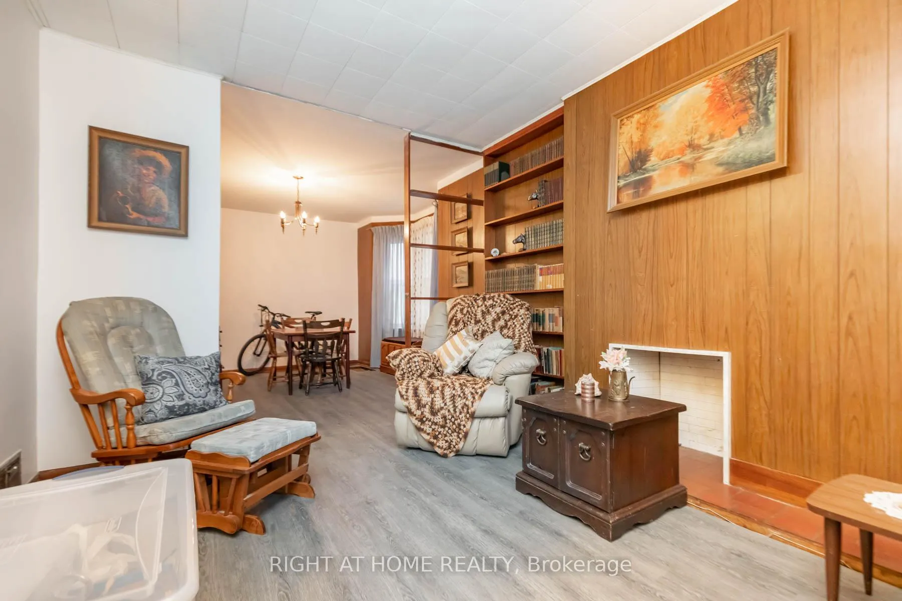 Photo 5 of 18 Mallon Avenue, Toronto, South Riverdale — HOMEH