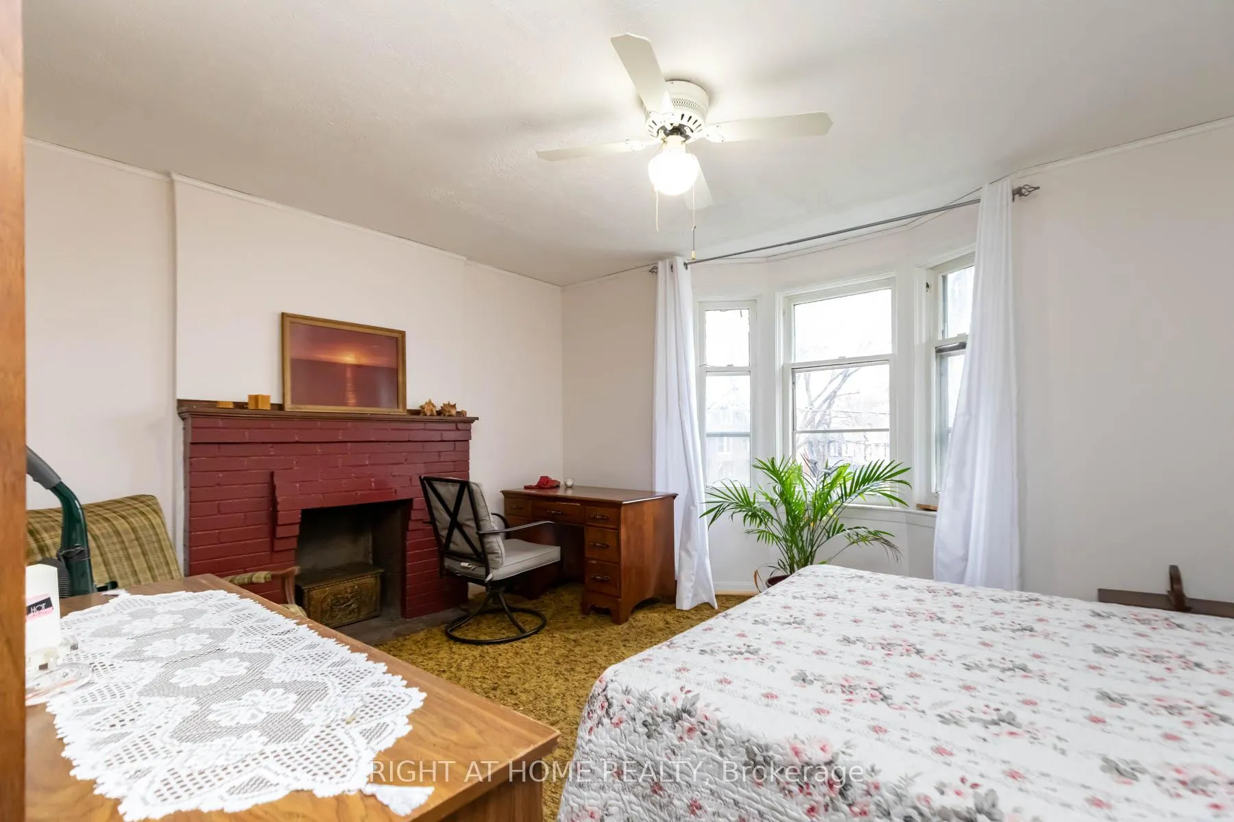 Photo 14 of 18 Mallon Avenue, Toronto, South Riverdale — HOMEH
