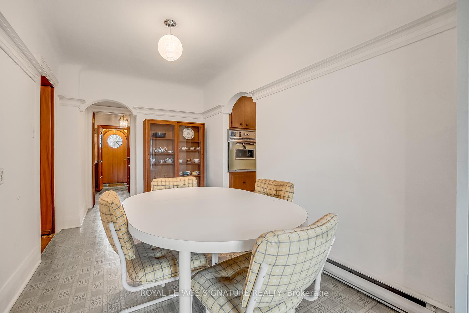 Photo 13 of 72 Bessborough Drive, Toronto, Leaside — HOMEH