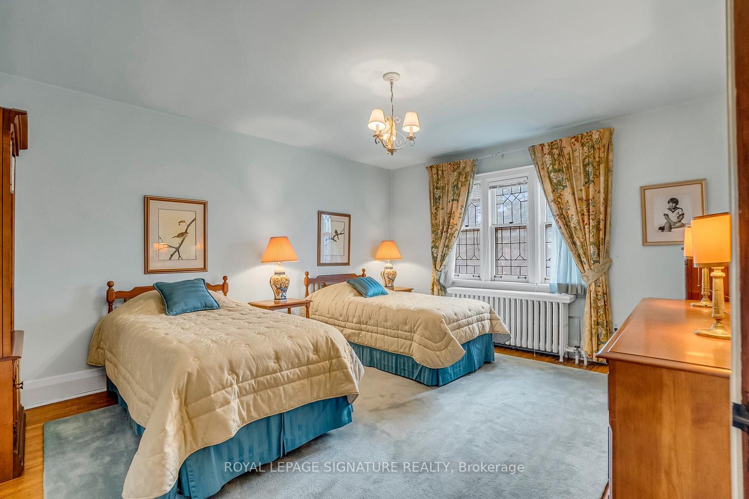Photo 19 of 72 Bessborough Drive, Toronto, Leaside — HOMEH