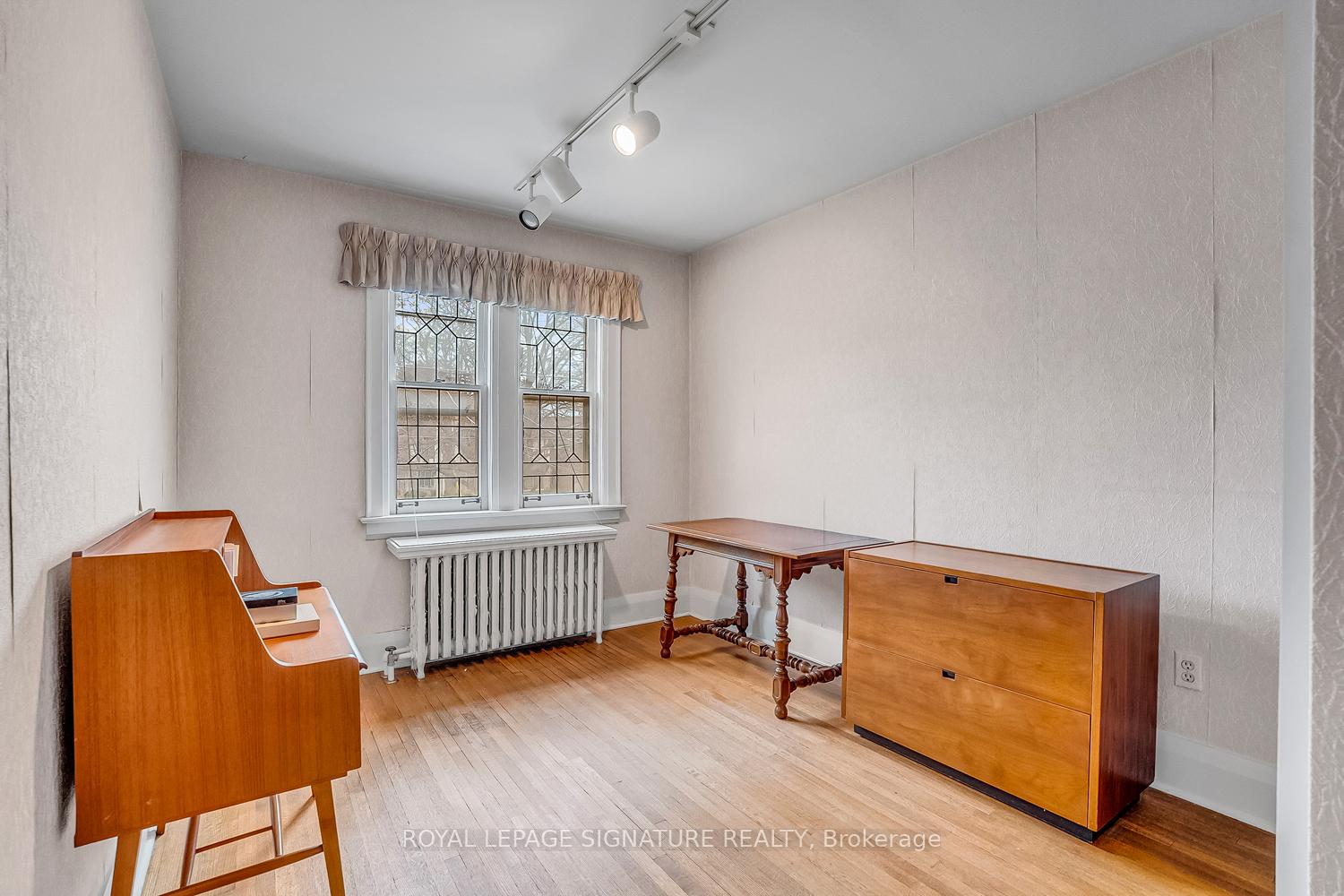 Photo 25 of 72 Bessborough Drive, Toronto, Leaside — HOMEH