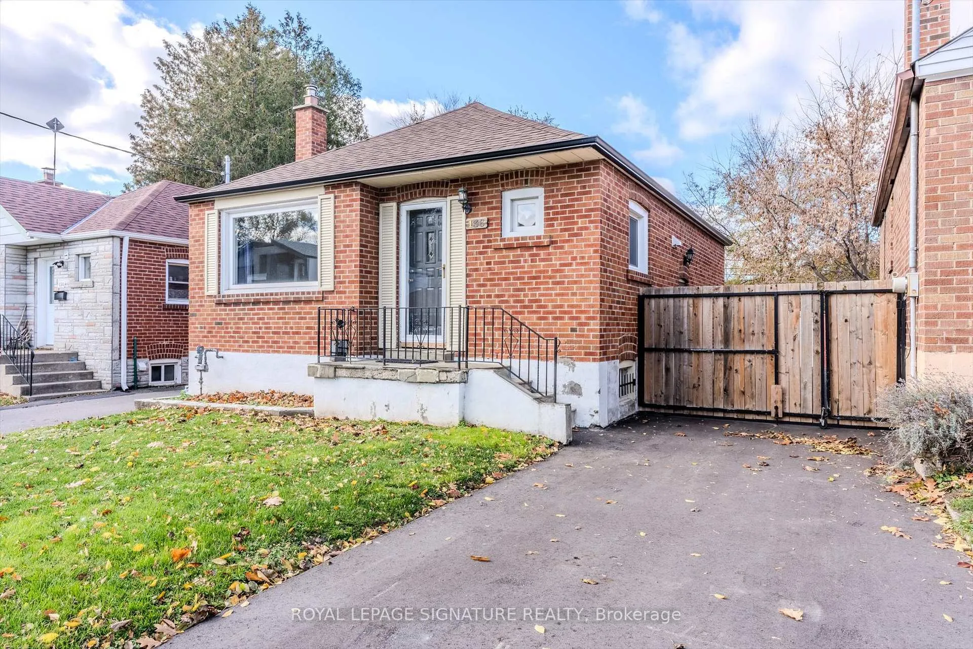Photo 6 of 136 Meighen Avenue, Toronto, O'Connor-Parkview — HOMEH