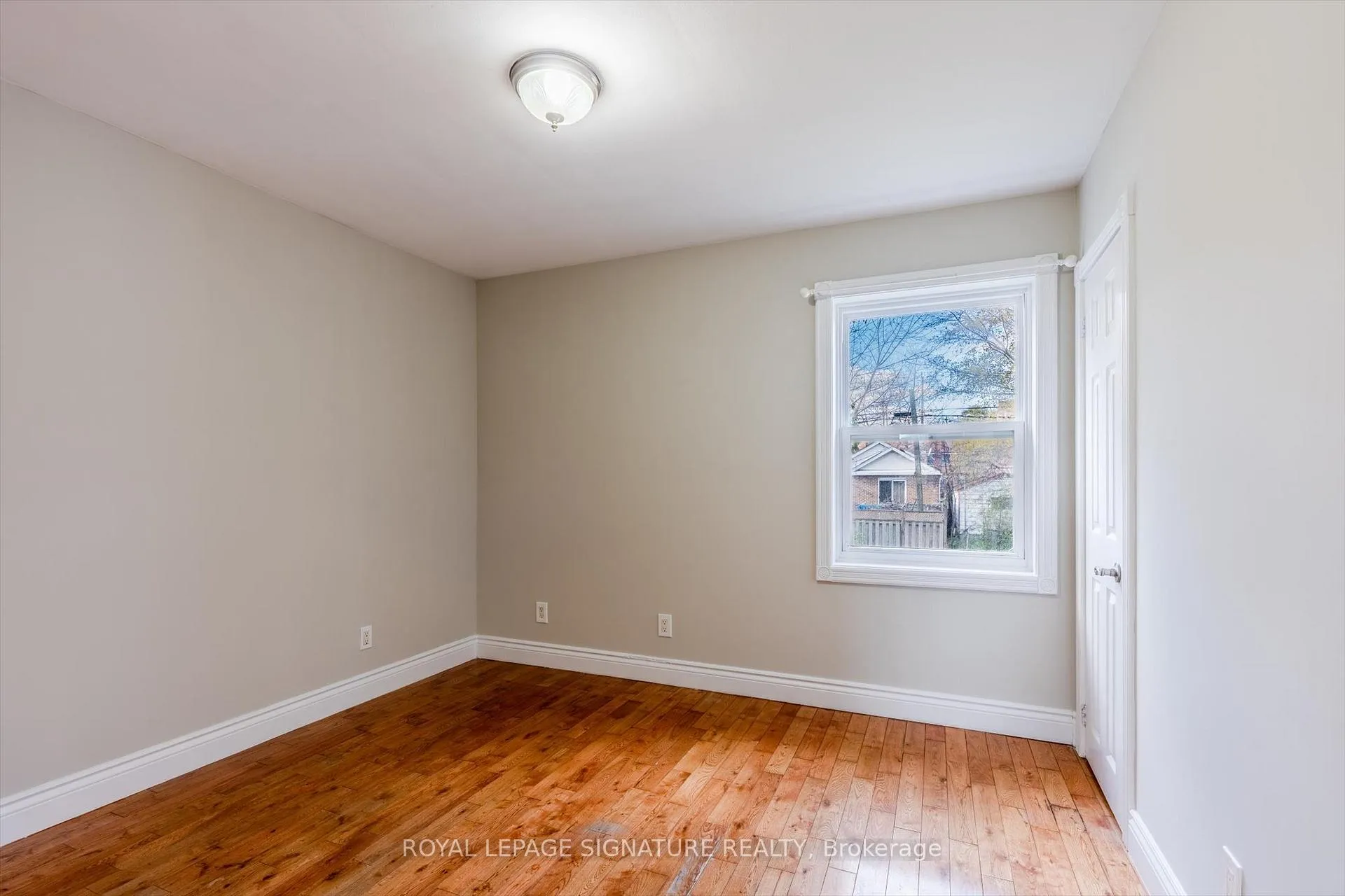Photo 25 of 136 Meighen Avenue, Toronto, O'Connor-Parkview — HOMEH