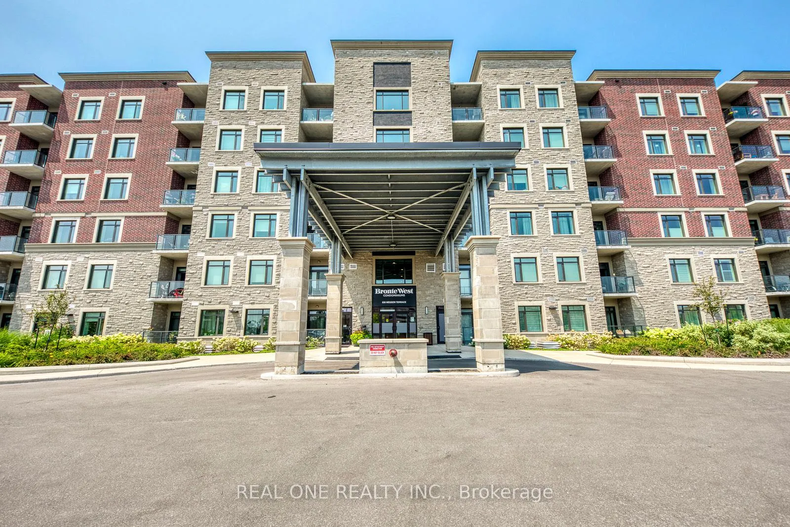 Front of Unit 101, 830 Megson Terrace