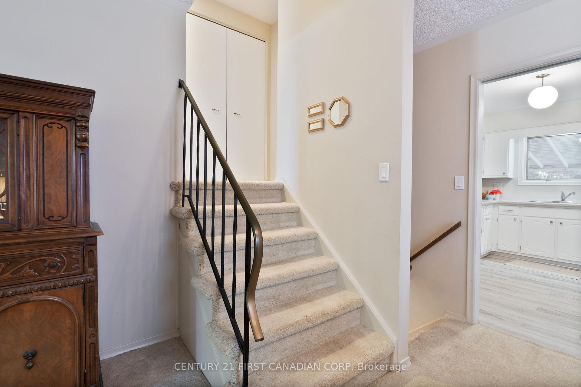 Photo 12 of 456 Maple Street, Strathroy-Caradoc, NW — HOMEH
