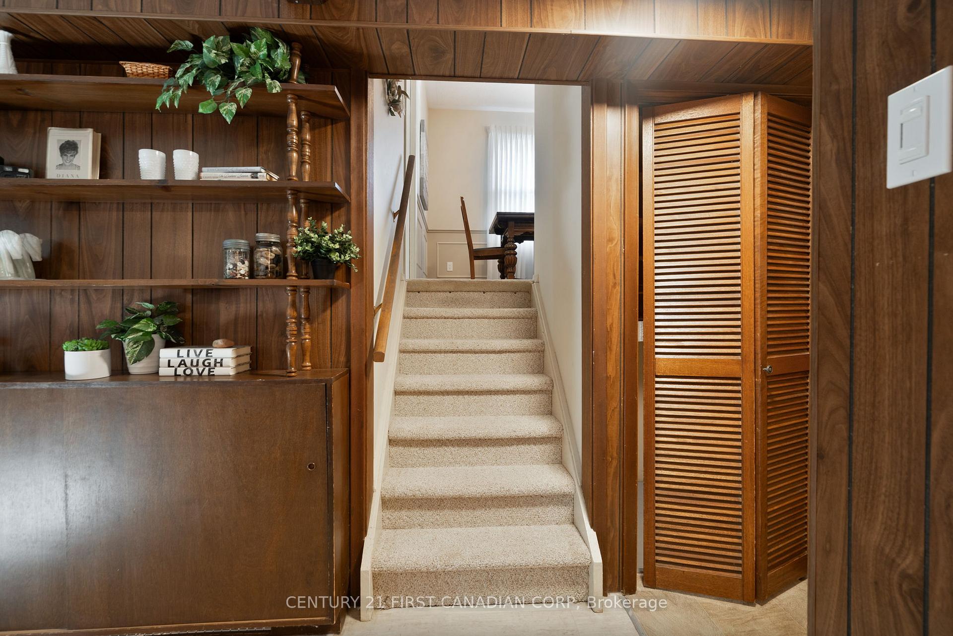 Photo 20 of 456 Maple Street, Strathroy-Caradoc, NW — HOMEH