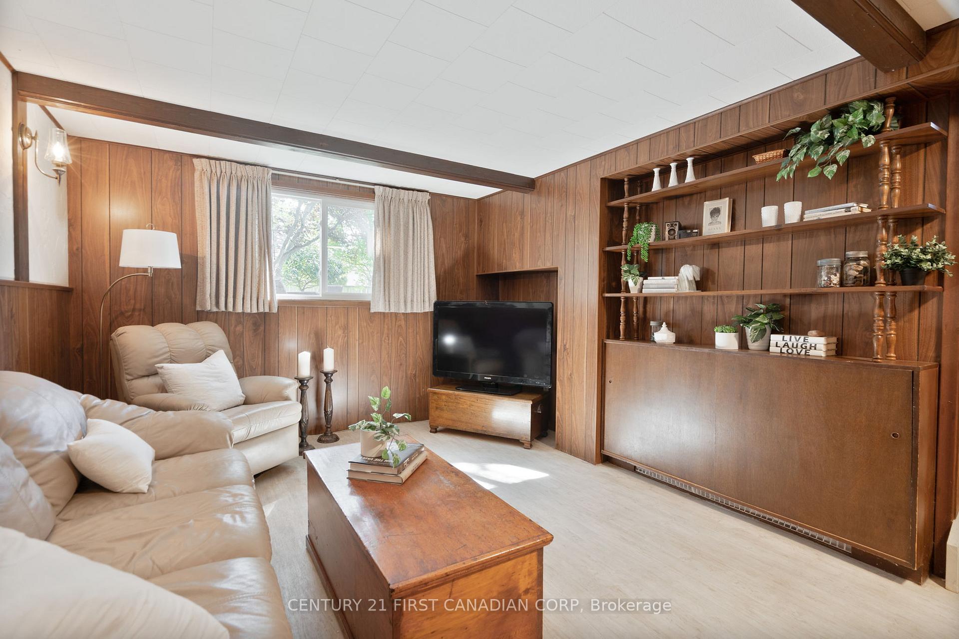 Photo 22 of 456 Maple Street, Strathroy-Caradoc, NW — HOMEH