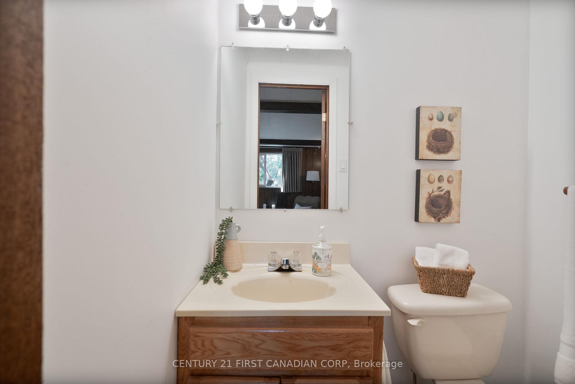 Photo 24 of 456 Maple Street, Strathroy-Caradoc, NW — HOMEH