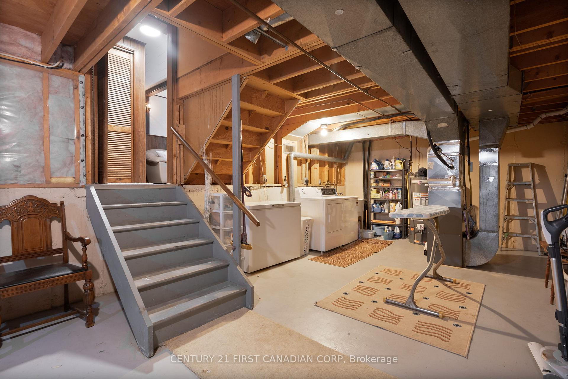 Photo 25 of 456 Maple Street, Strathroy-Caradoc, NW — HOMEH