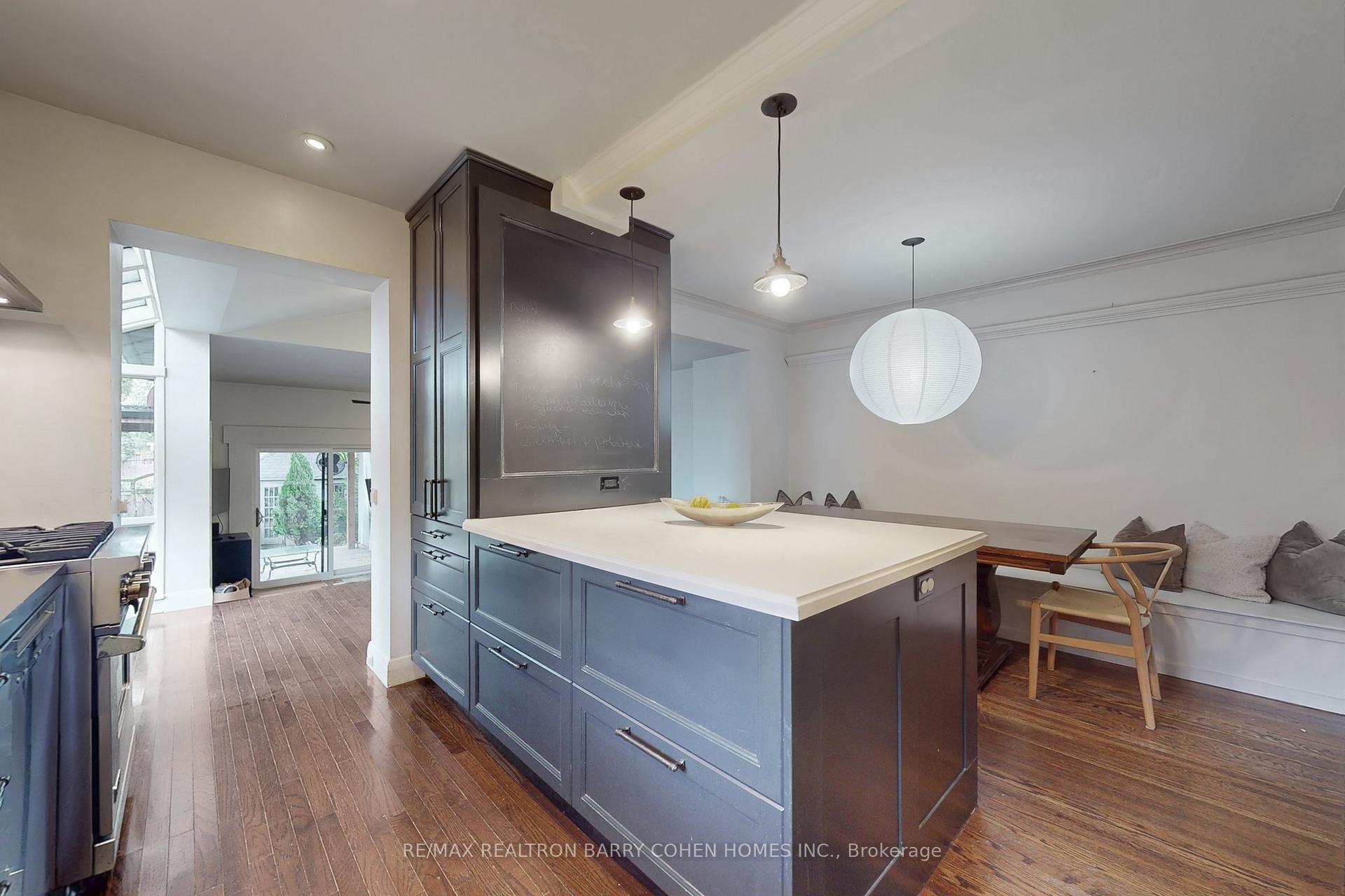 Photo 13 of 155 Parkhurst Boulevard, Toronto, Leaside — HOMEH
