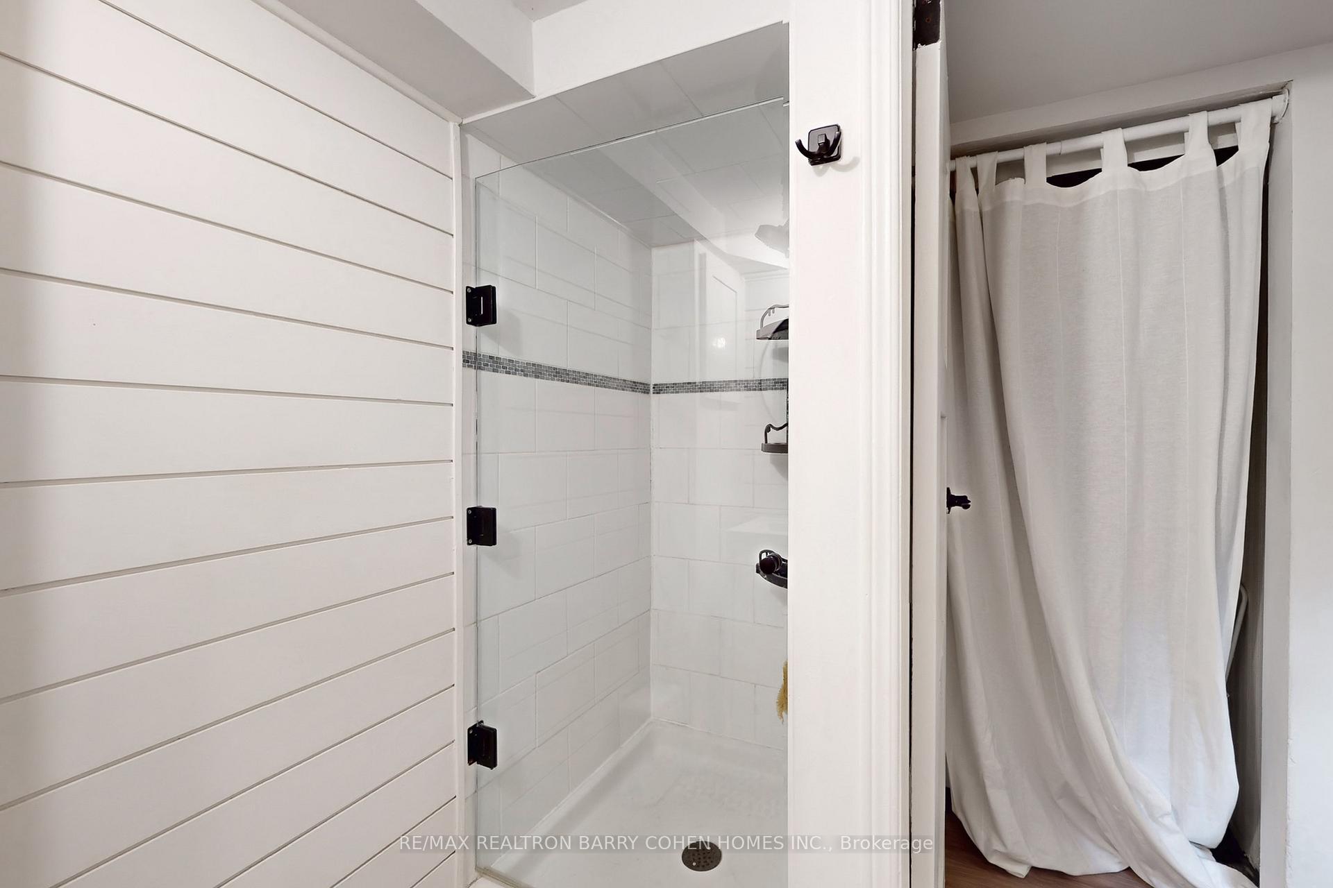 Photo 32 of 155 Parkhurst Boulevard, Toronto, Leaside — HOMEH