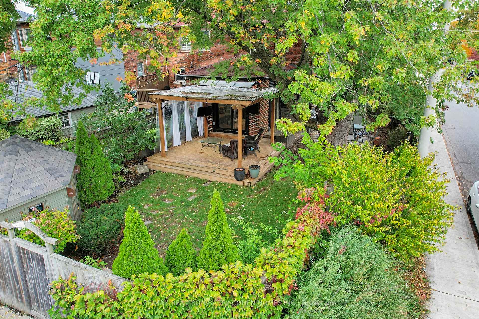 Photo 40 of 155 Parkhurst Boulevard, Toronto, Leaside — HOMEH