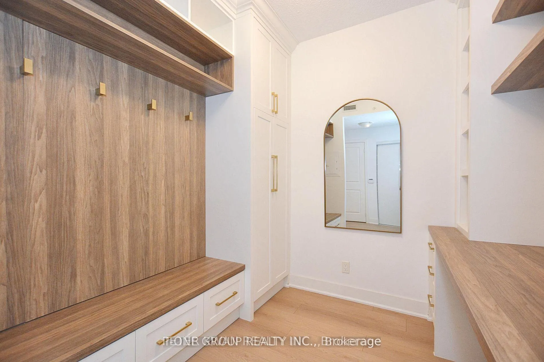 Photo 2 of Unit 1014, 180 Enterprise Boulevard, Markham, Unionville — HOMEH