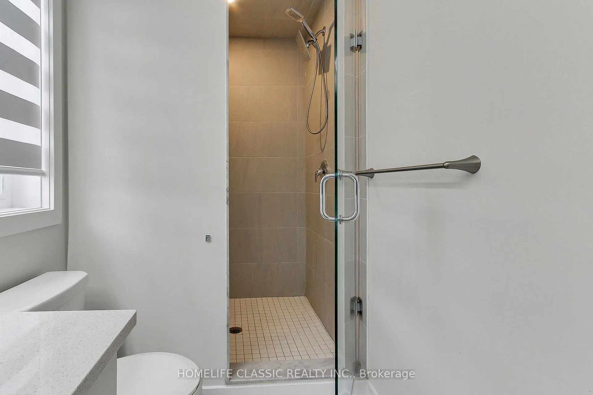 Photo 30 of Unit #1, 590 North Service Road, Hamilton, Lakeshore — HOMEH