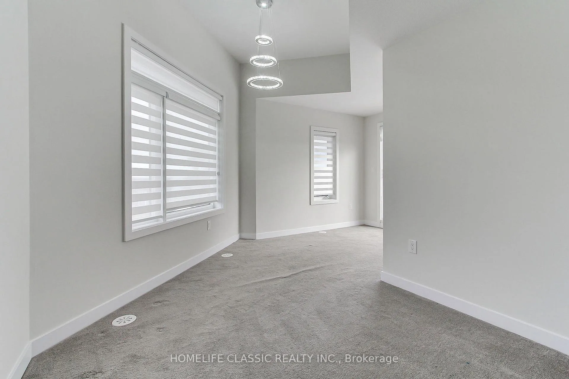 Photo 41 of Unit #1, 590 North Service Road, Hamilton, Lakeshore — HOMEH