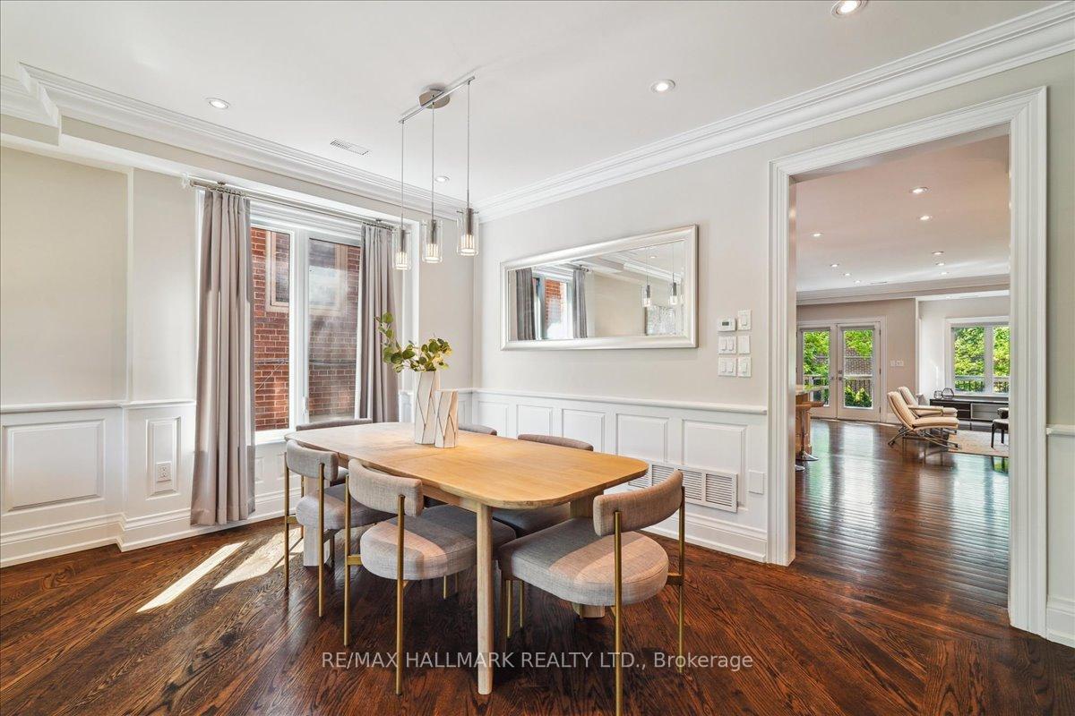 Photo 7 of 135 Glenvale Boulevard, Toronto, Leaside — HOMEH