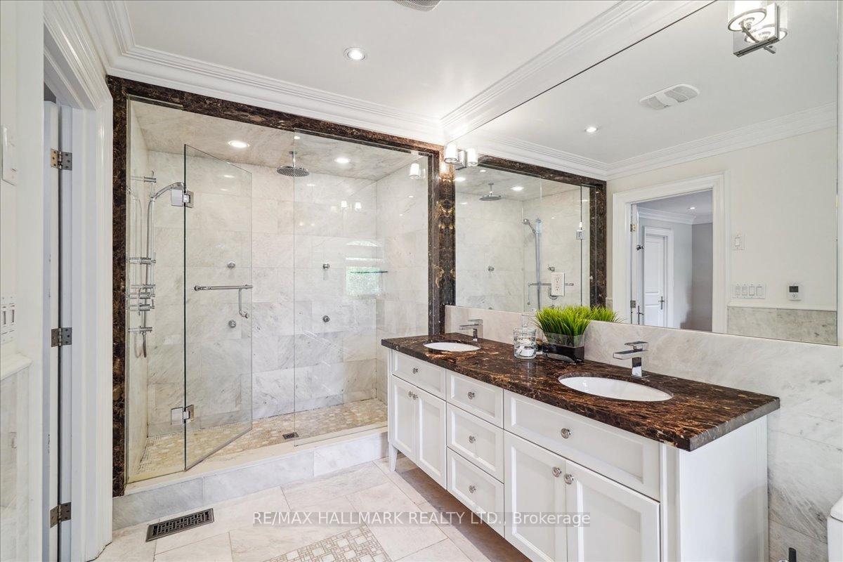 Photo 23 of 135 Glenvale Boulevard, Toronto, Leaside — HOMEH