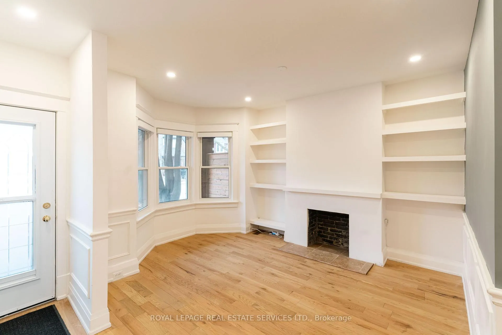 Photo 8 of 51 Wolverleigh Boulevard, Toronto, Danforth — HOMEH