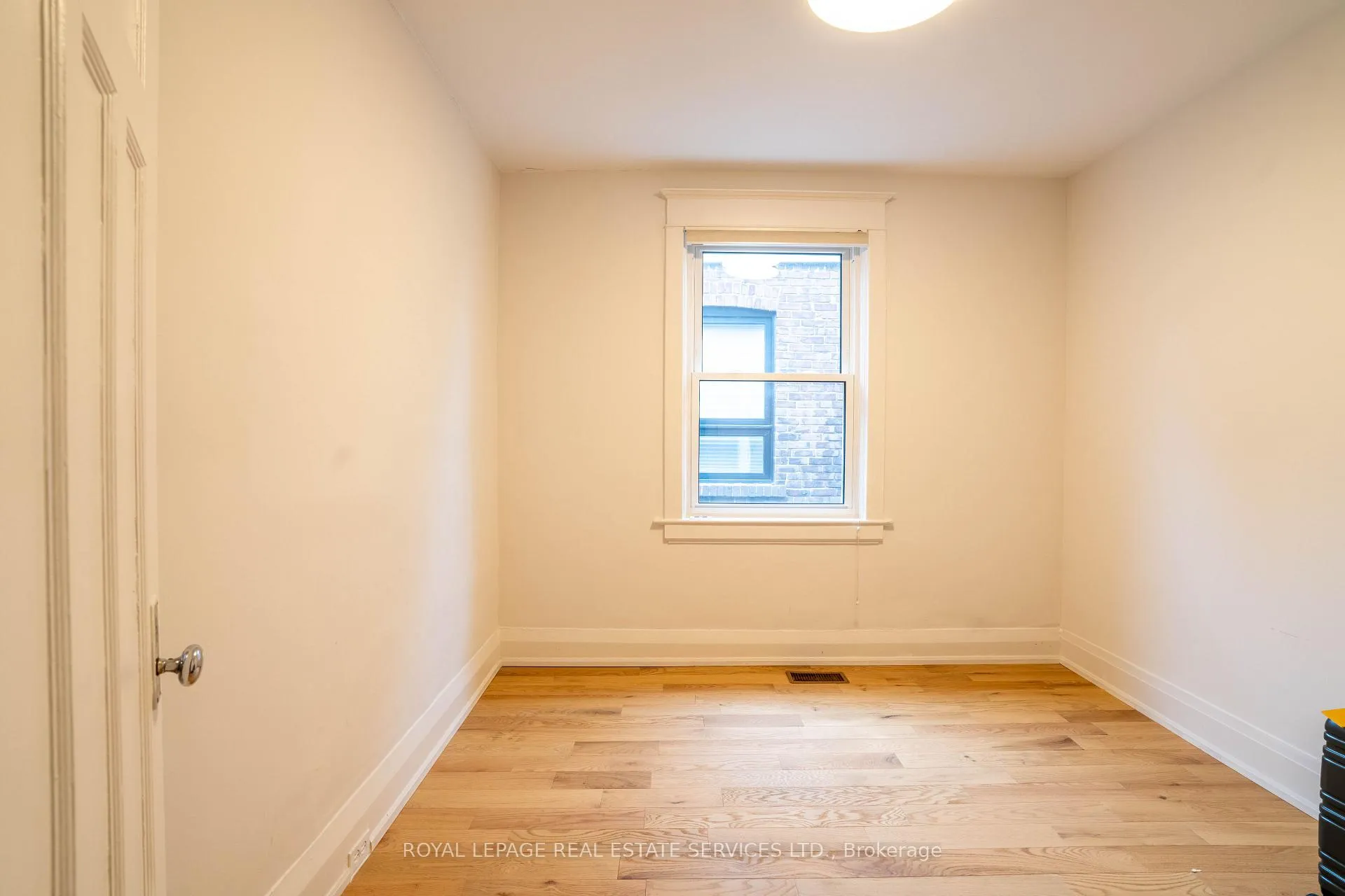 Photo 24 of 51 Wolverleigh Boulevard, Toronto, Danforth — HOMEH