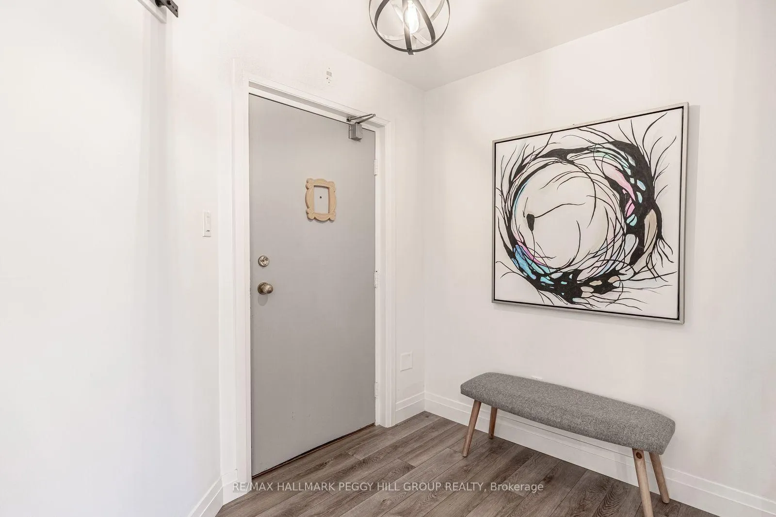 Photo 7 of Unit 504, 181 Collier Street, Barrie, City Centre — HOMEH