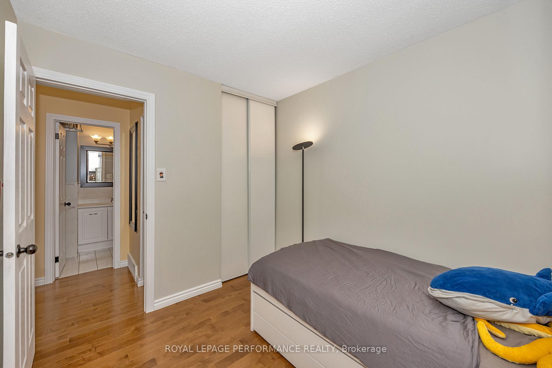 Photo 19 of 81 Dalehurst Drive, Ottawa, Tanglewood — HOMEH