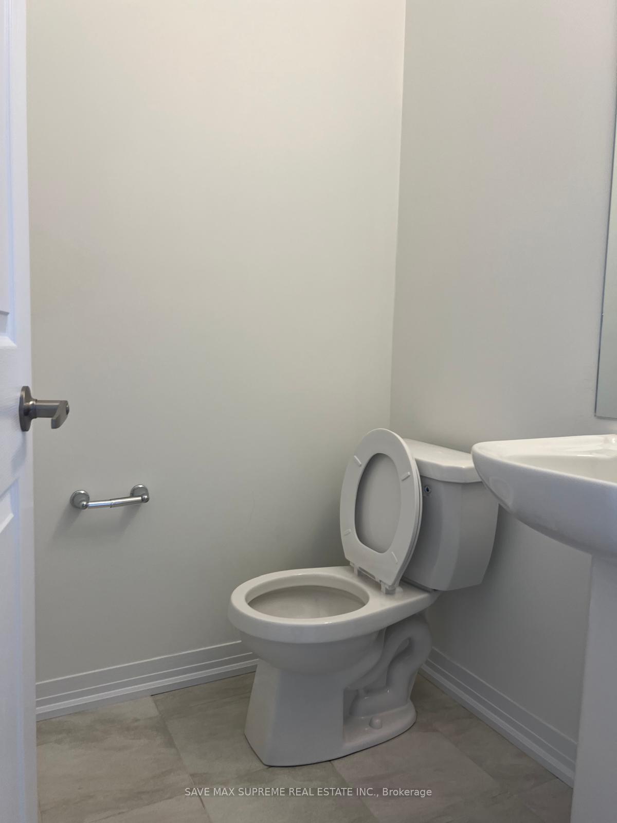 Photo 8 of 96 Selection Heights, Thorold, Rolling Meadows — HOMEH