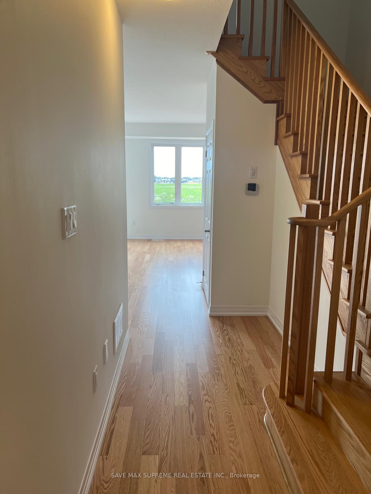 Photo 10 of 96 Selection Heights, Thorold, Rolling Meadows — HOMEH