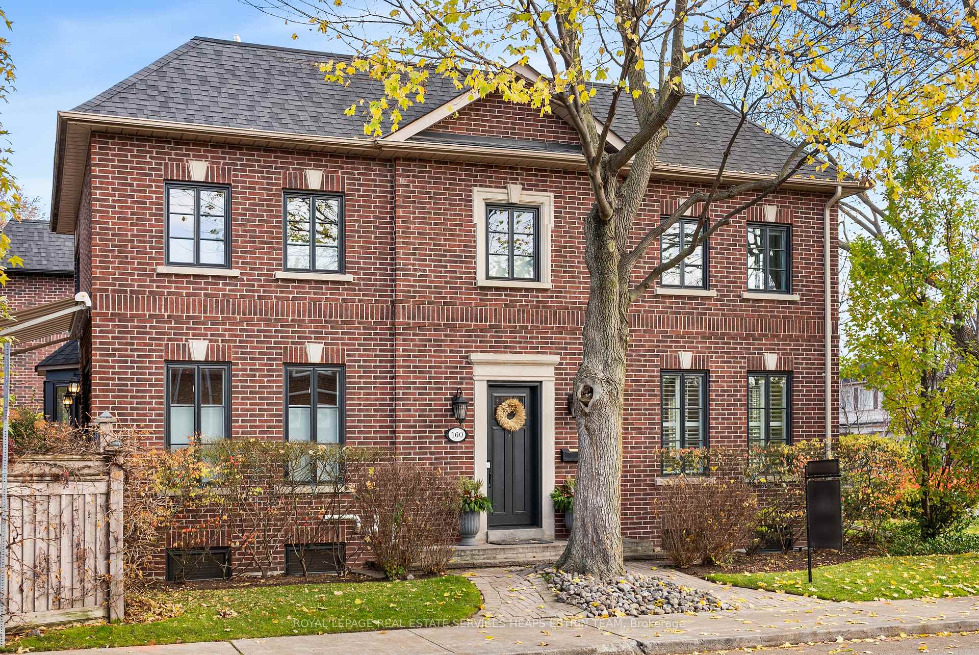 Photo 1 of 160 Parkhurst Boulevard, Toronto, Leaside — HOMEH