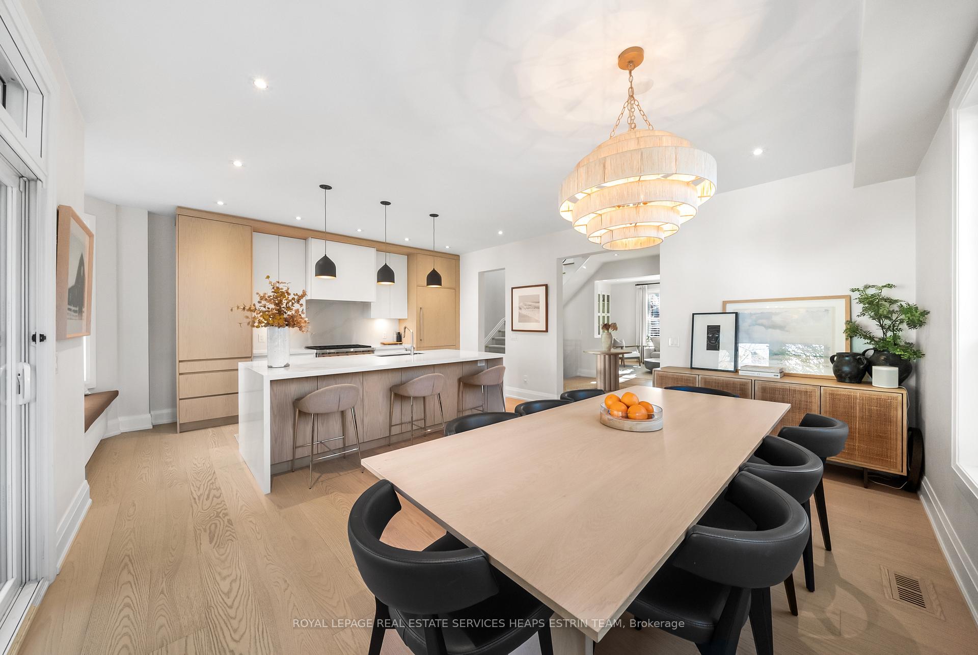 Photo 18 of 160 Parkhurst Boulevard, Toronto, Leaside — HOMEH
