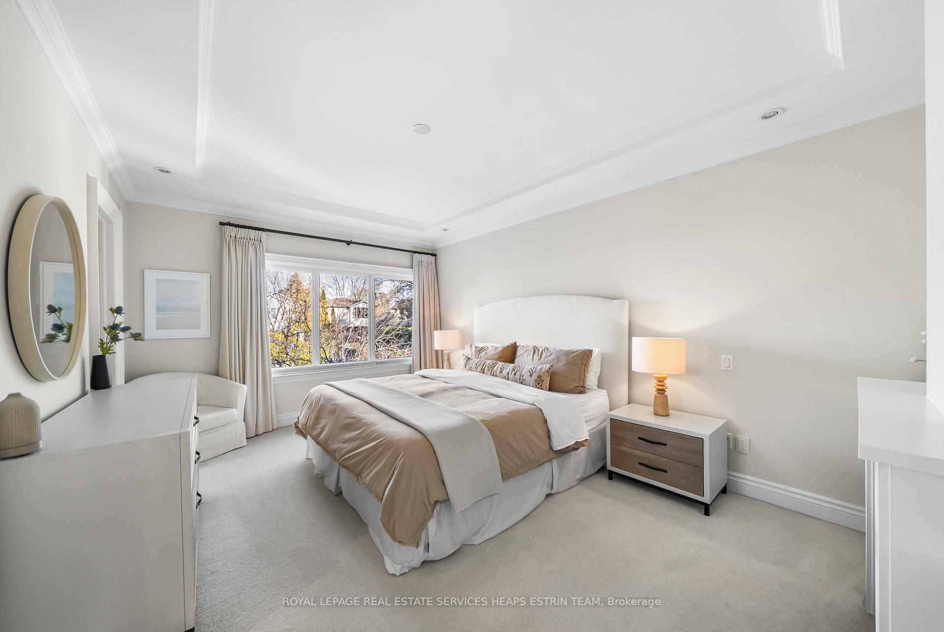 Photo 22 of 160 Parkhurst Boulevard, Toronto, Leaside — HOMEH