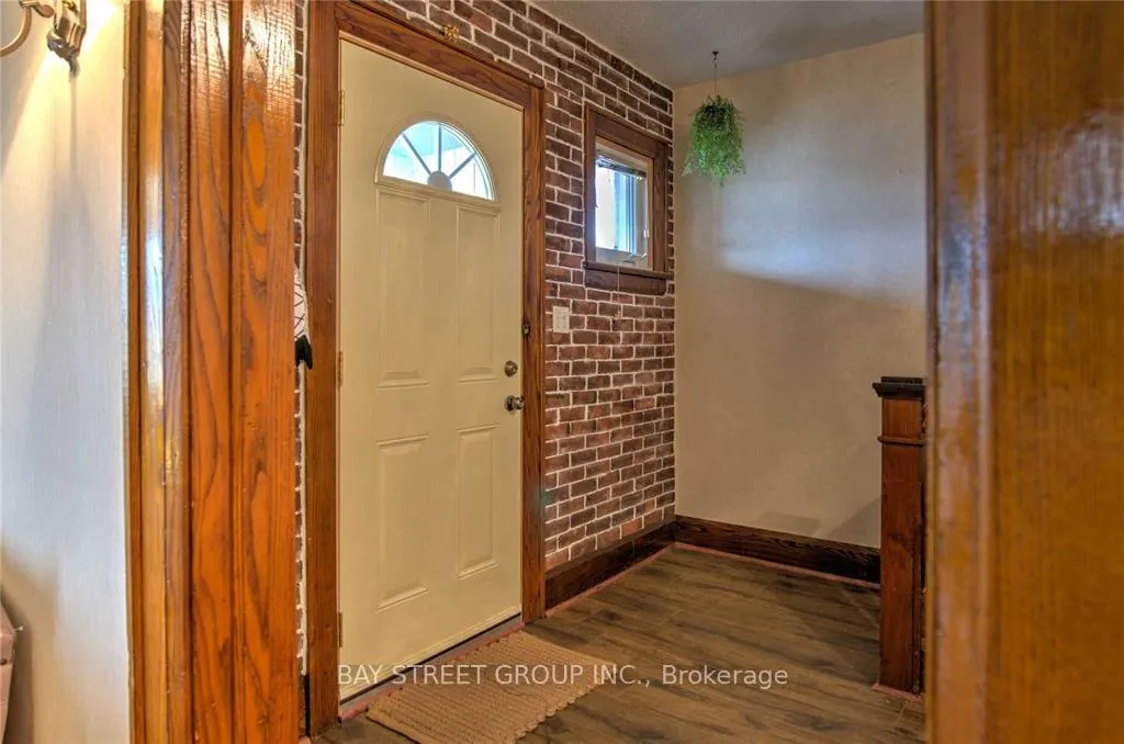 Photo 2 of 109 Ritson Road N, Oshawa, O'Neill — HOMEH