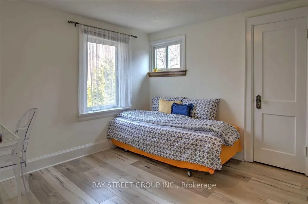 Photo 19 of 109 Ritson Road N, Oshawa, O'Neill — HOMEH