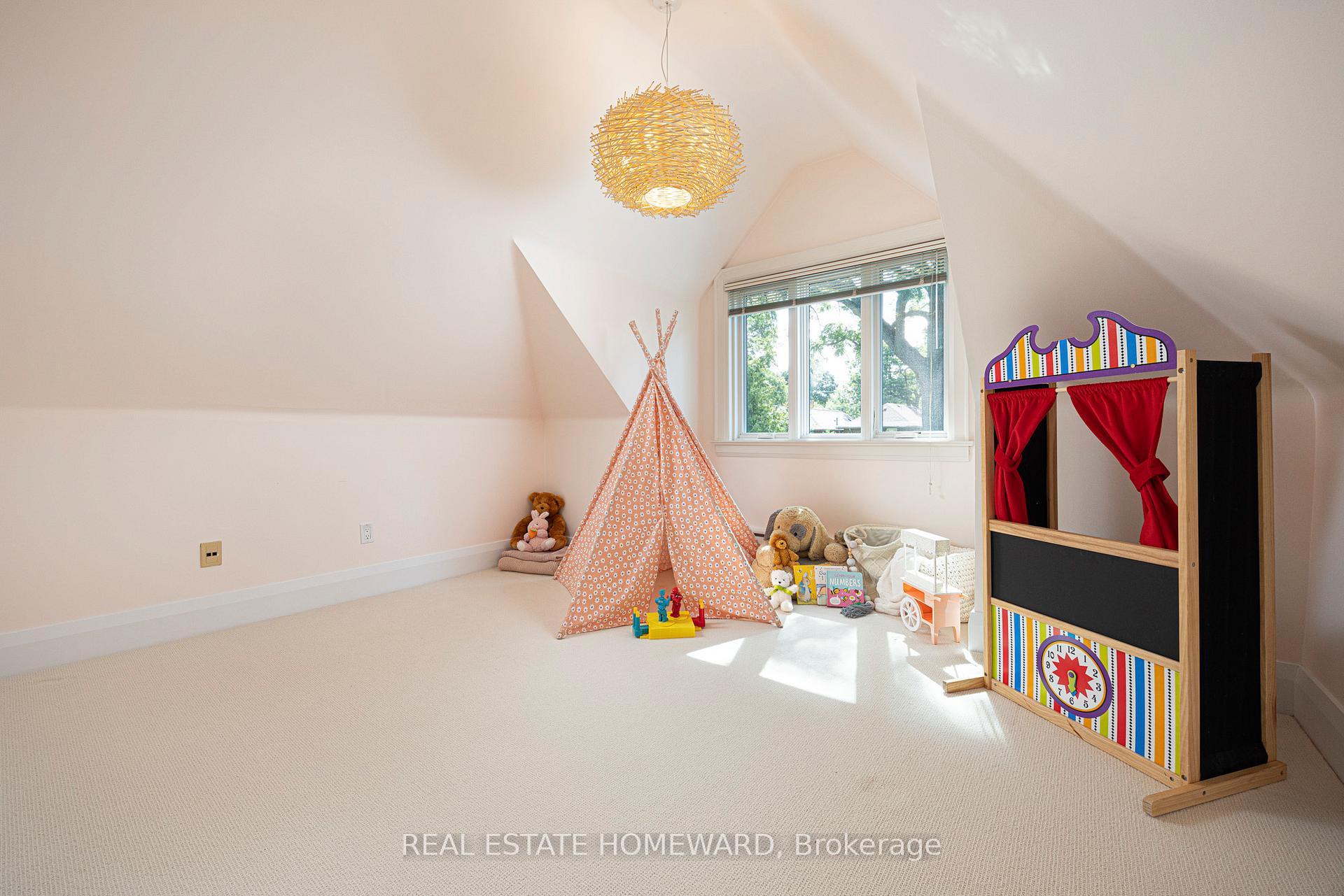 Photo 29 of 315 Rose Park Drive, Toronto, Rosedale-Moore Park — HOMEH