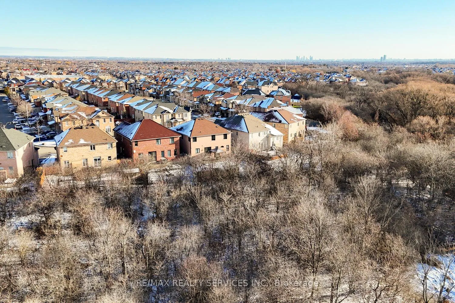 Photo 41 of 38 Cape Dorset Crescent, Brampton, Sandringham-Wellington — HOMEH