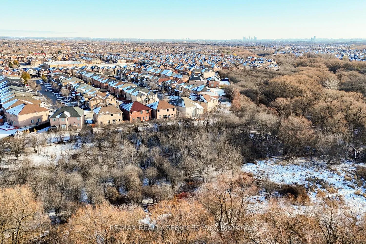 Photo 42 of 38 Cape Dorset Crescent, Brampton, Sandringham-Wellington — HOMEH
